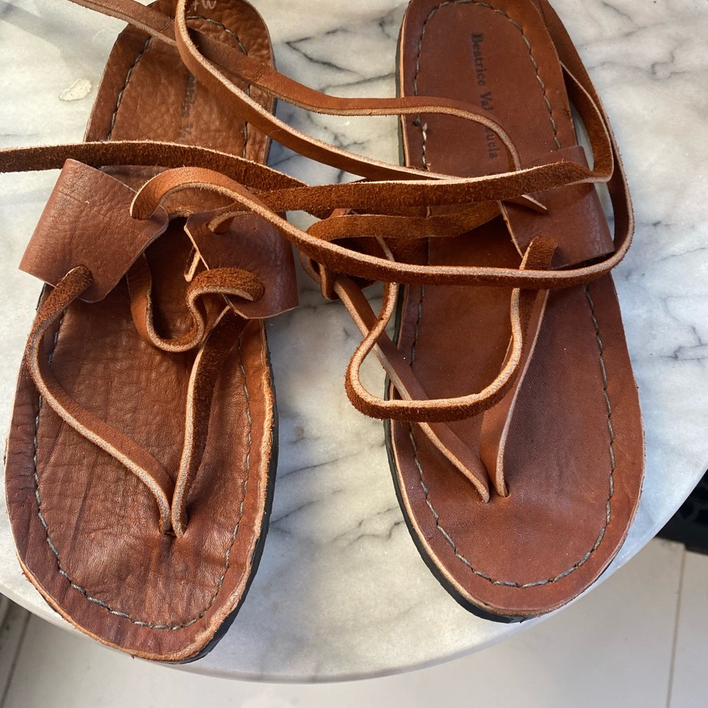 Early Beatrice Valenzuela Brown Gladiator Sandals - Picture 2 of 9